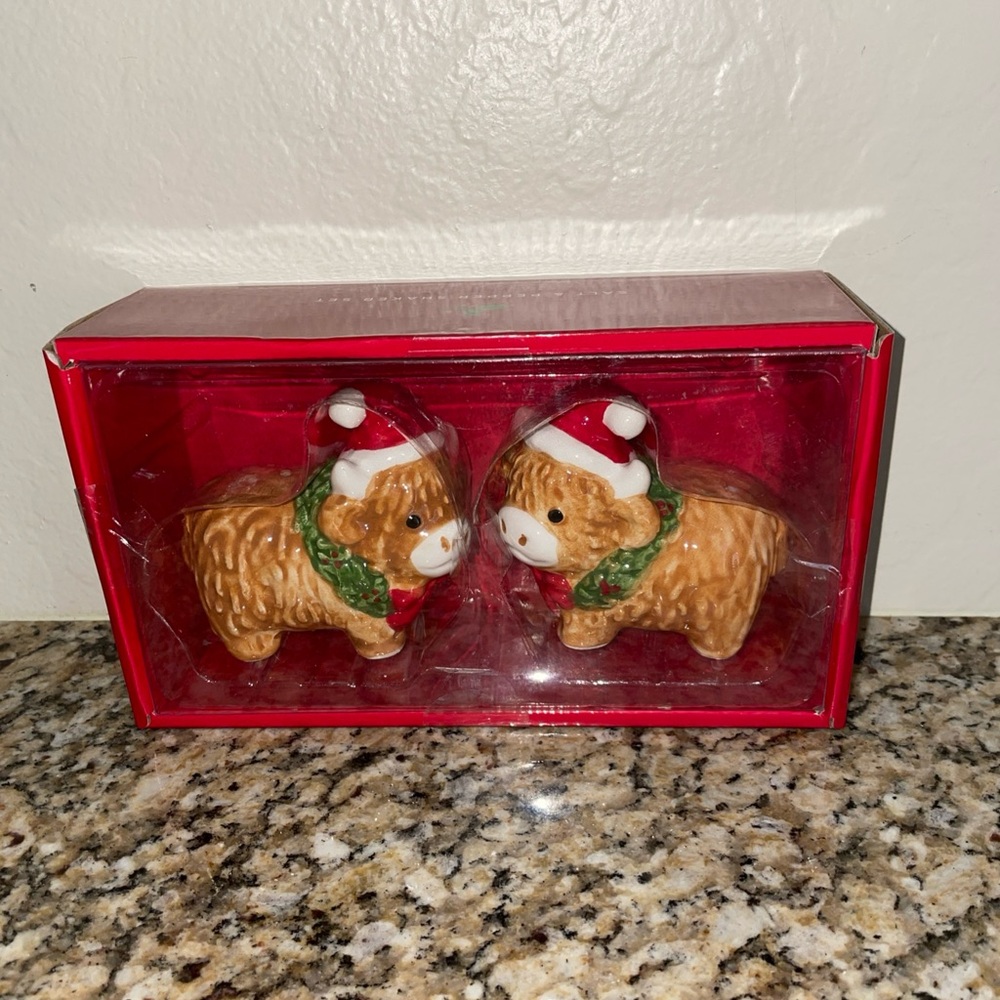 Christmas Highlander Cows Salt & Pepper Set